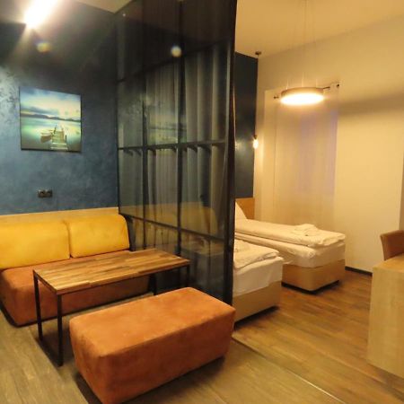 2Br Loft Apartment Near Liberty Square Tbilisi Exterior foto